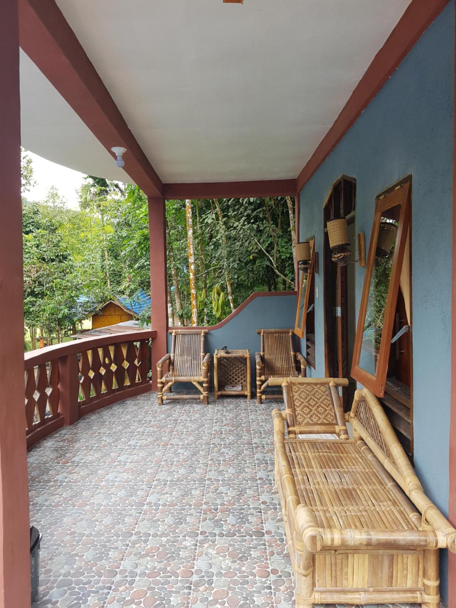 Batu Kapal Guest House & Jungle Trekking Bukit Lawang Habitación foto